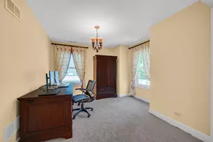 706 Wehrli Dr, Naperville, IL 60540 - Photo 15