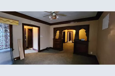 8443 S Manistee Avenue, Chicago, IL 60617 - Photo 5