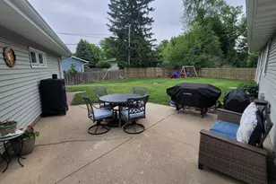 1500 Woodland Dr, Sycamore, IL 60178 - Photo 37