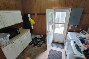 1500 Woodland Dr, Sycamore, IL 60178 - Photo 27