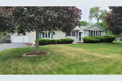 1500 Woodland Drive, Sycamore, IL 60178 - Photo 1