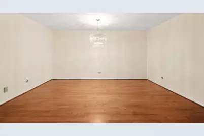 9560 Gross Point Road #409B, Skokie, IL 60076 - Photo 5