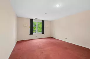 9560 Gross Point Rd, Skokie, IL 60076 - Photo 15