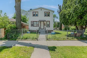 805 Audrey Nixon Blvd, North Chicago, IL 60064 - Photo 1