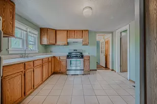 805 Audrey Nixon Blvd, North Chicago, IL 60064 - Photo 5