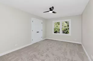 2604 Newport Dr, Naperville, IL 60565 - Photo 25