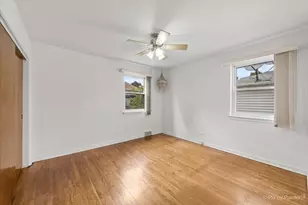 5216 Lee St, Skokie, IL 60077 - Photo 5