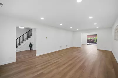 1490 Avignon Court, Highland Park, IL 60035 - Photo 5