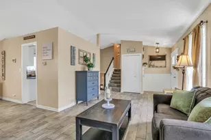 130 Lisk Dr, Hainesville, IL 60030 - Photo 17