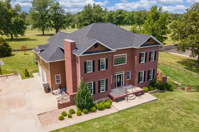 205 Fairway Drive, Harrisburg, IL 62946 - Photo 9