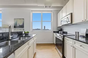 950 W Monroe St, Chicago, IL 60607 - Photo 7