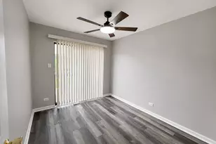 56 Century Dr, Roselle, IL 60172 - Photo 17