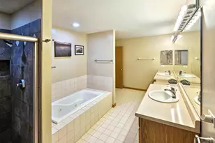 5400 N Lowell Ave, Chicago, IL 60630 - Photo 19