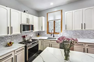 5400 N Lowell Ave, Chicago, IL 60630 - Photo 3
