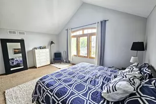 5400 N Lowell Ave, Chicago, IL 60630 - Photo 17