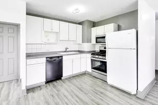 33 N Main St, Lombard, IL 60148 - Photo 9