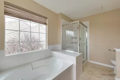 4 Waterton Drive, Streamwood, IL 60107 - Photo 31