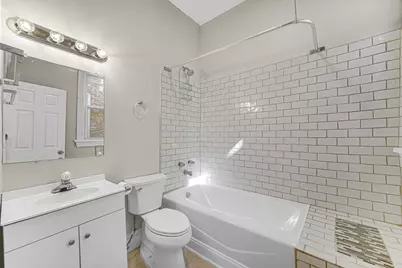 6424 S Ingleside Avenue #2, Chicago, IL 60637 - Photo 9