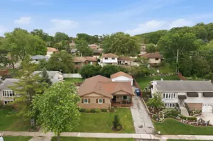 9143 W 92nd St, Hickory Hills, IL 60457 - Photo 31
