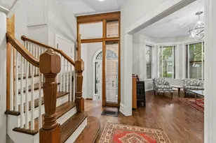 3822 N Alta Vista Terrace, Chicago, IL 60613 - Photo 3