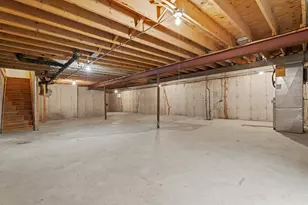 10948 Deblin Ln, Oak Lawn, IL 60453 - Photo 13