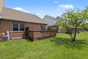 10948 Deblin Ln, Oak Lawn, IL 60453 - Photo 15