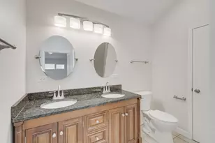 9535 S Fairfield Ave, Evergreen Park, IL 60805 - Photo 15