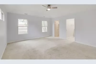 9535 S Fairfield Avenue, Evergreen Park, IL 60805 - Photo 13