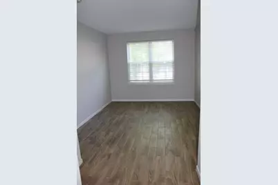 3103 Falling Waters Lane #3103, Lindenhurst, IL 60046 - Photo 9