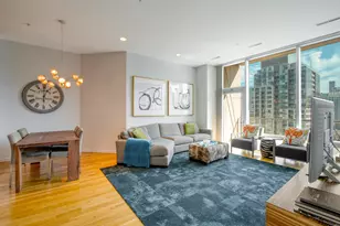 500 W Superior St, Chicago, IL 60654 - Photo 9