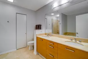 500 W Superior St, Chicago, IL 60654 - Photo 15