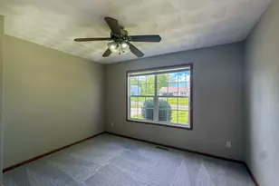 1206 Summerland Dr, Durand, IL 61024 - Photo 9