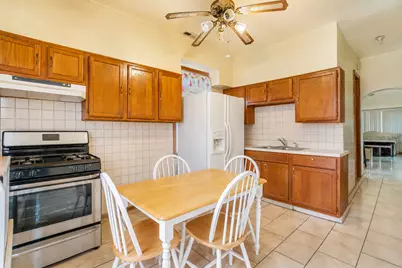 3339 S Bell Avenue, Chicago, IL 60608 - Photo 3