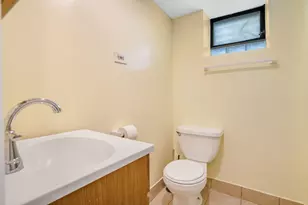 3339 S Bell Ave, Chicago, IL 60608 - Photo 9