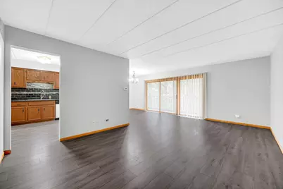 13434 E Circle Drive #404, Crestwood, IL 60418 - Photo 7