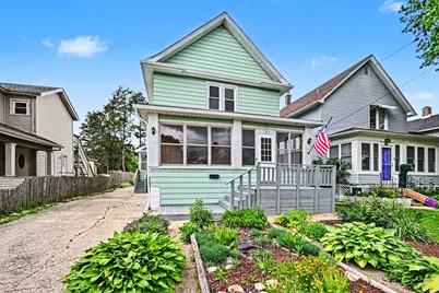 737 Lebanon Street, Aurora, IL 60505 - Photo 1