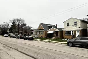 6218 W Foster Ave, Chicago, IL 60630 - Photo 39
