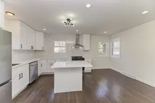 6218 W Foster Ave, Chicago, IL 60630 - Photo 9