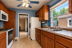 636 Union Ave, Chicago Heights, IL 60411 - Photo 5