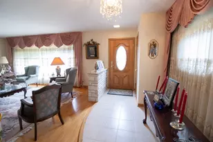 8662 N Merrill St, Niles, IL 60714 - Photo 13