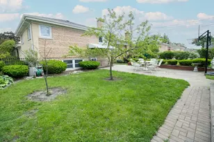 8662 N Merrill St, Niles, IL 60714 - Photo 21