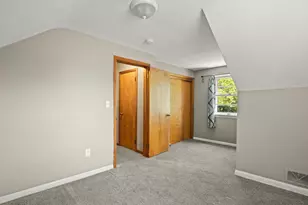 1521 Chelsea Ave, Rockford, IL 61107 - Photo 17