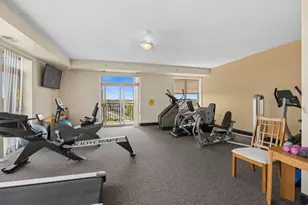 9355 Irving Park Rd, Schiller Park, IL 60176 - Photo 19