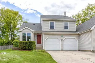 125 Pauline Ave, Buffalo Grove, IL 60089 - Photo 1