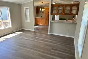 1319 Nicole Ln, Sandwich, IL 60548 - Photo 11