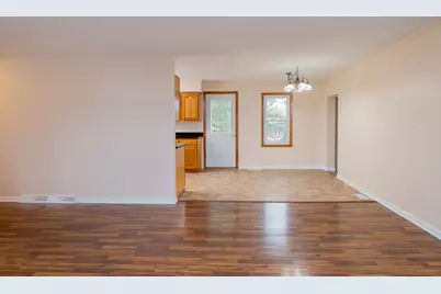 138 Oak Lane, Twin Lakes, WI 53181 - Photo 5