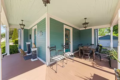307 Illinois Avenue, Saint Charles, IL 60174 - Photo 3