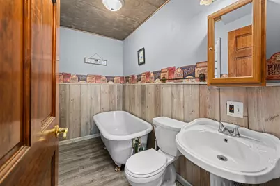 200 W Locust Street, Cambridge, IL 61238 - Photo 21