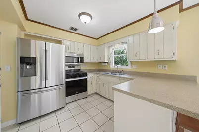 134 Michael Lane, New Lenox, IL 60451 - Photo 5