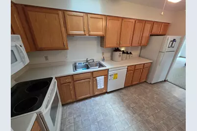 2503 Megan Court #B, Sterling, IL 61081 - Photo 5